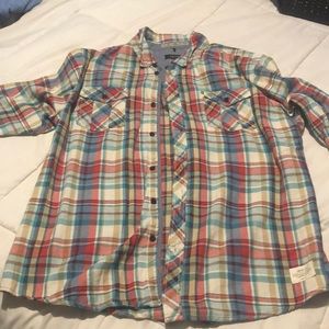 Plaid Akoo men’s shirt